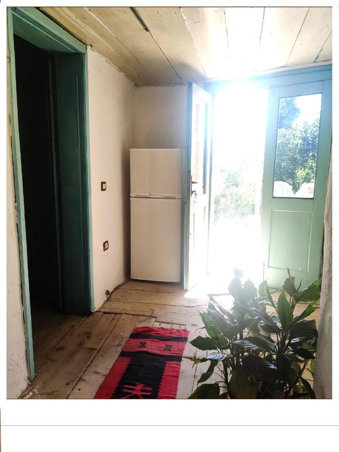 At Gjergj Fishta Apart-House Shkoder Exterior photo
